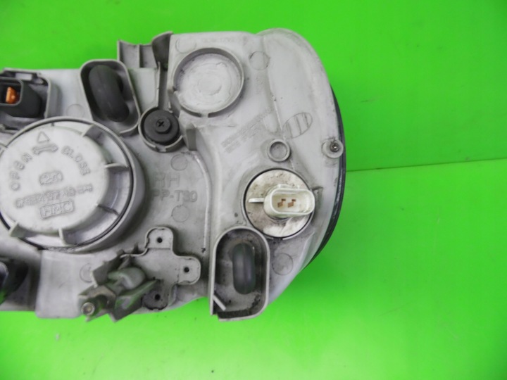 фото №10, Лампа фара перед правая kia carnival i fl 01-