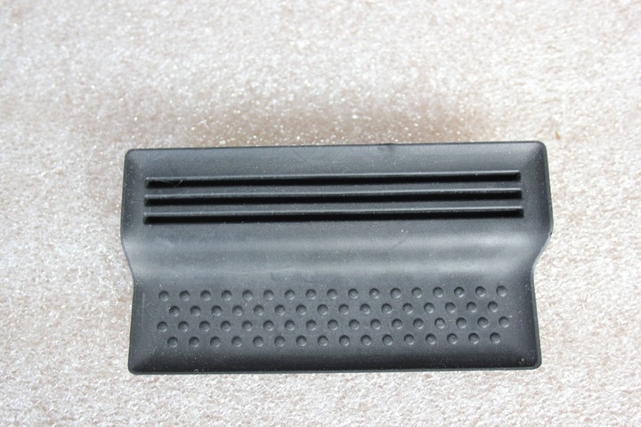 фото №1, Резиновая накладка обивка vw golf vi cabrio 1k0863328a