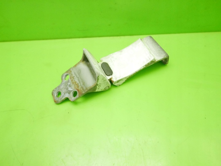 фото №5, Петля двері багажника праві dół hyundai h1 00-02