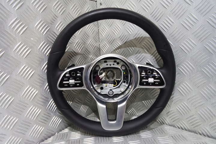 фото №1, Mercedes e w213 кермо шкіра jak нова k194