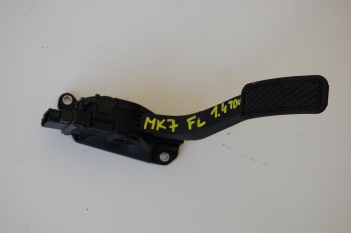 Pedale pedaliera acceleratore FORD FIESTA MK7 1,4TDCI