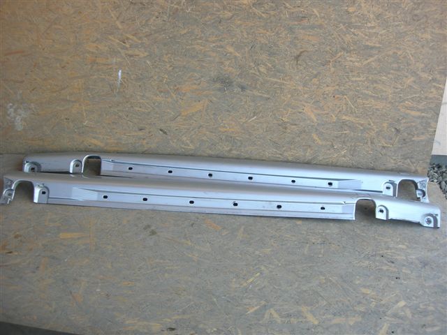 Copertura per MINIGONNA sinistra MERCEDES S-KLASA W220