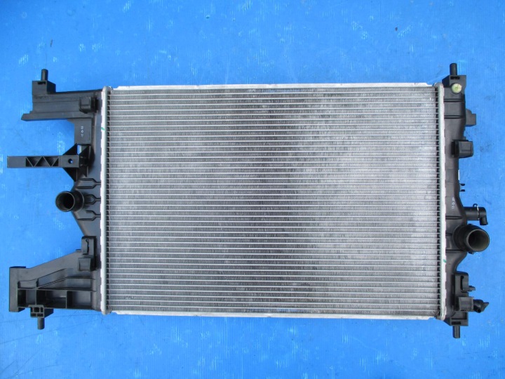 radiatore OPEL ASTRA IV ZAFIRA C CRUZE benzina