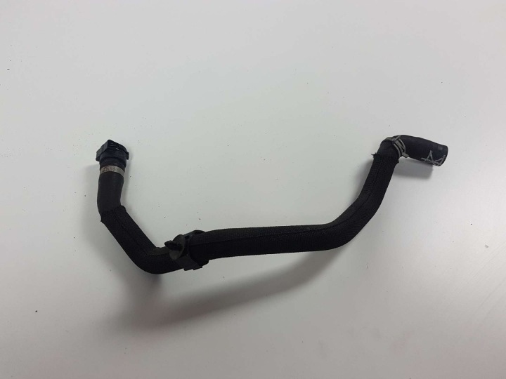 VW GOLF VII GTE 1.4 TSI Schlauch des Wassers 5Q0121108C