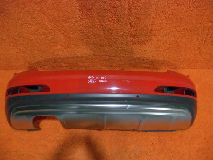 Audi Q3 offroad Stoßstange heck Original hinten 8U0 roter