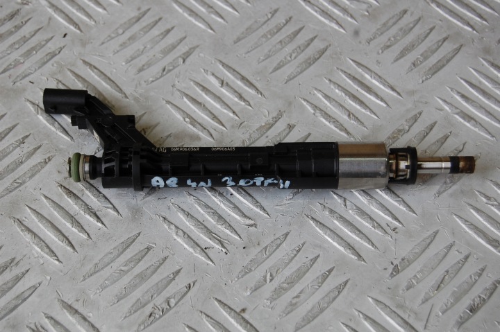 INJECTEUR INJECTEUR CARBURANT AUDI A8 D5 4N 06M906036R