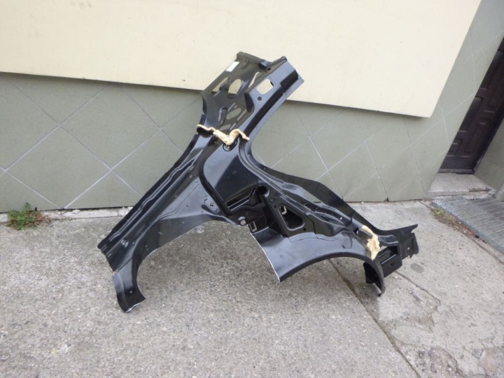 OPEL INSIGNIA erösített negyed
