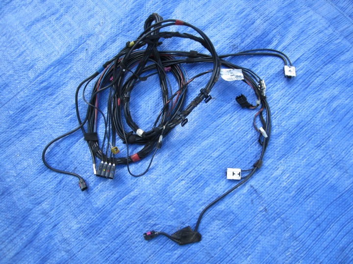 CÂBLAGE PODLOKIETNIKA MERCEDES W221 2215408632