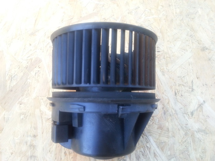 FORD FOCUS MK2 KOMBI HB 04-11 Ventilateur Bloc de chauffage complet