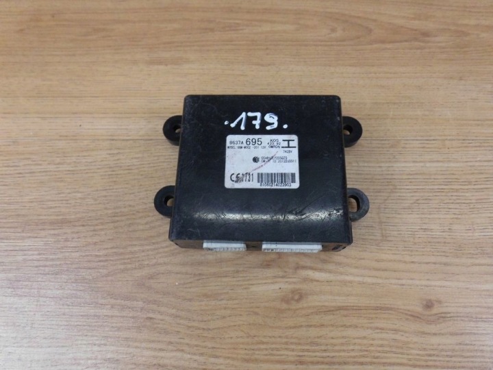 Mitsubishi Outlander III modulo systemu bezluczykowego 8637A695