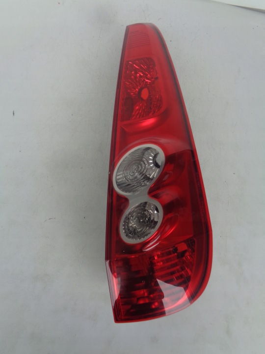 light right rear FORD FIESTA MK6 05-07 LIFT