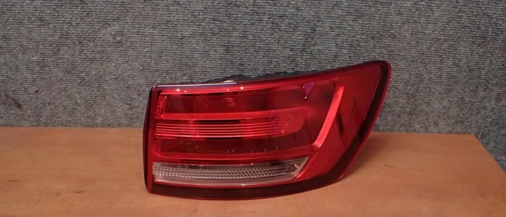 LICHT HECK HINTEN RECHTS AUDI A4 B9 015- KOMBI 8W9