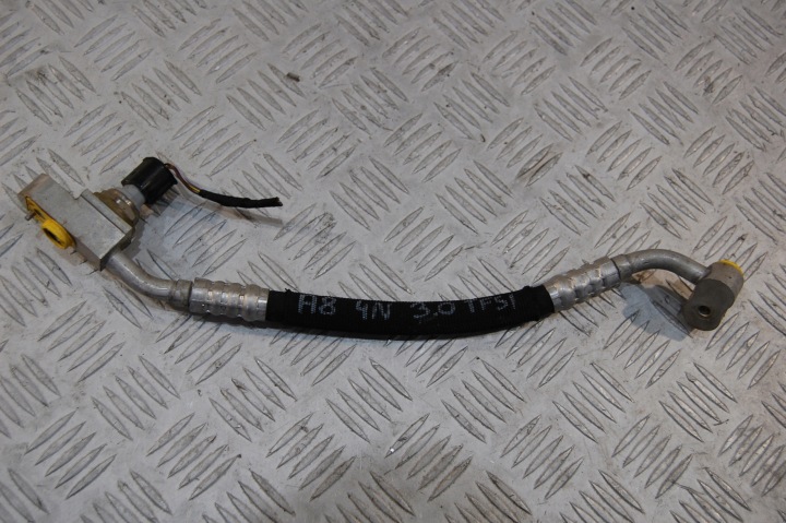 Schlauch klimaanlage AUDI A8 D5 4N