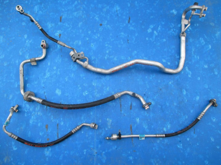 of the hose of the air conditioning FORD FOCUS III 1.0 ECOBOOST