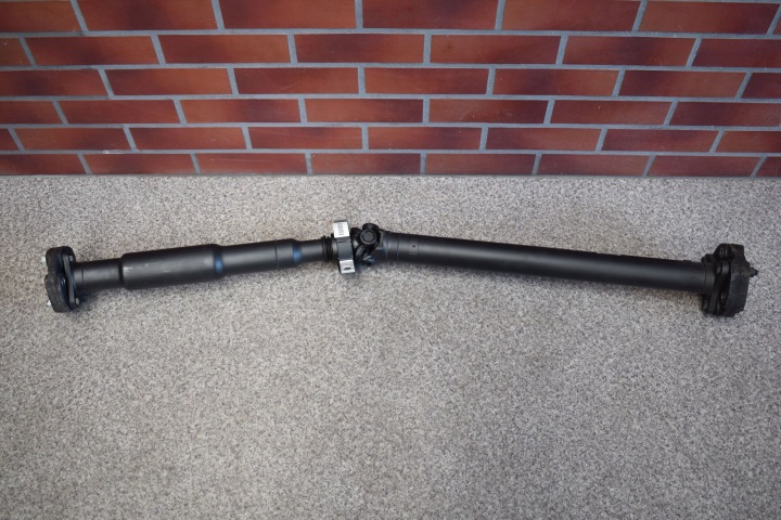 Antriebswelle BMW 5 G30 G31 4x4 DIESEL 8653715