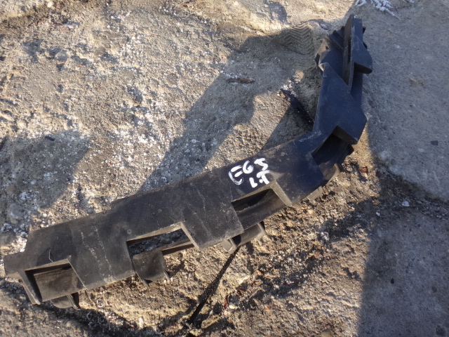 фото №1, Напрямна кронштейн лампи лівий задня bmw 7 e65 e66