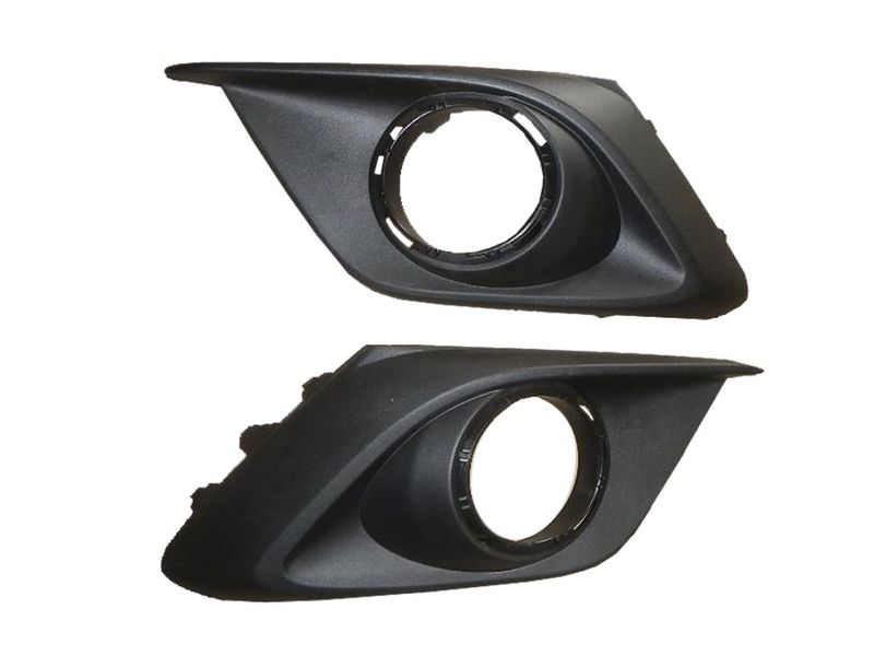 Купить Mazda 3 2014- рамка решётка противотуманной фары левая бампер