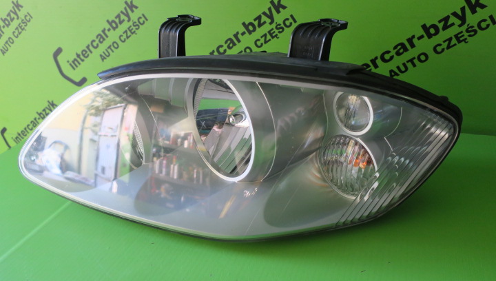 фото №2, Ssang yong rodius фара левый eu lift