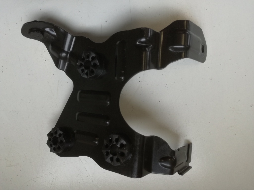 фото №3, Кронштейн кронштейн насоса abs jaguar xe x760 2.0 d