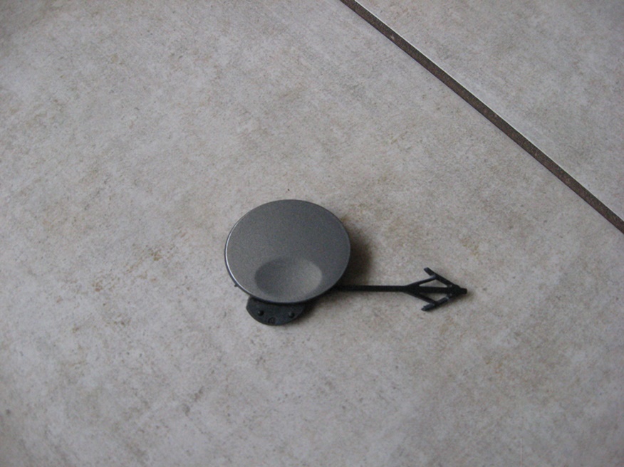 фото №1, Заглушка фаркоп - перед - opel meriva b !!!