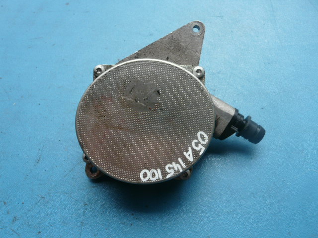 фото №1, Вакуум насос audi q7 6.0 tdi 05a145100