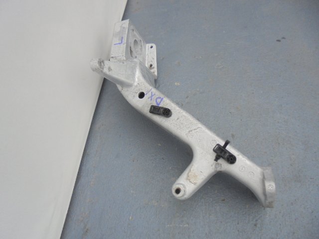 фото №7, Renault premium dxi кронштейн подножка кронштейн