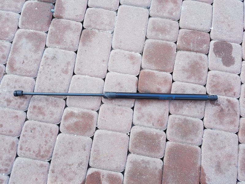 фото №1, Подъемник крышки kombi opel insignia 39011536 0800n