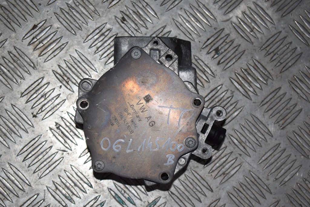 фото №1, Насос vacu вакуум audi tt 8s 8s0 06l145100b