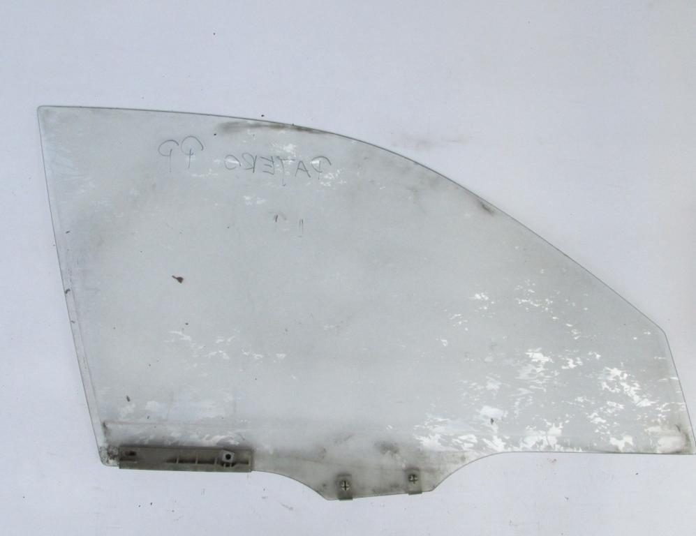 фото №1, Mitsubishi pajero скло двері правий перед