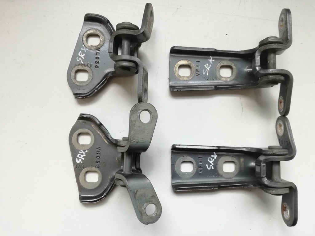 фото №1, Петля дверь правый задняя верхний cadillac srx 04-09