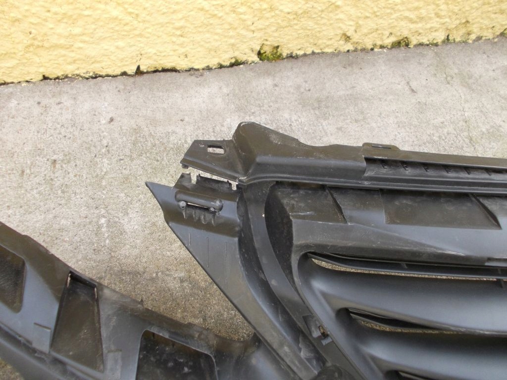 фото №3, Peugeot 308 2 ii t9 13- решётка радиатора решётка радиатора