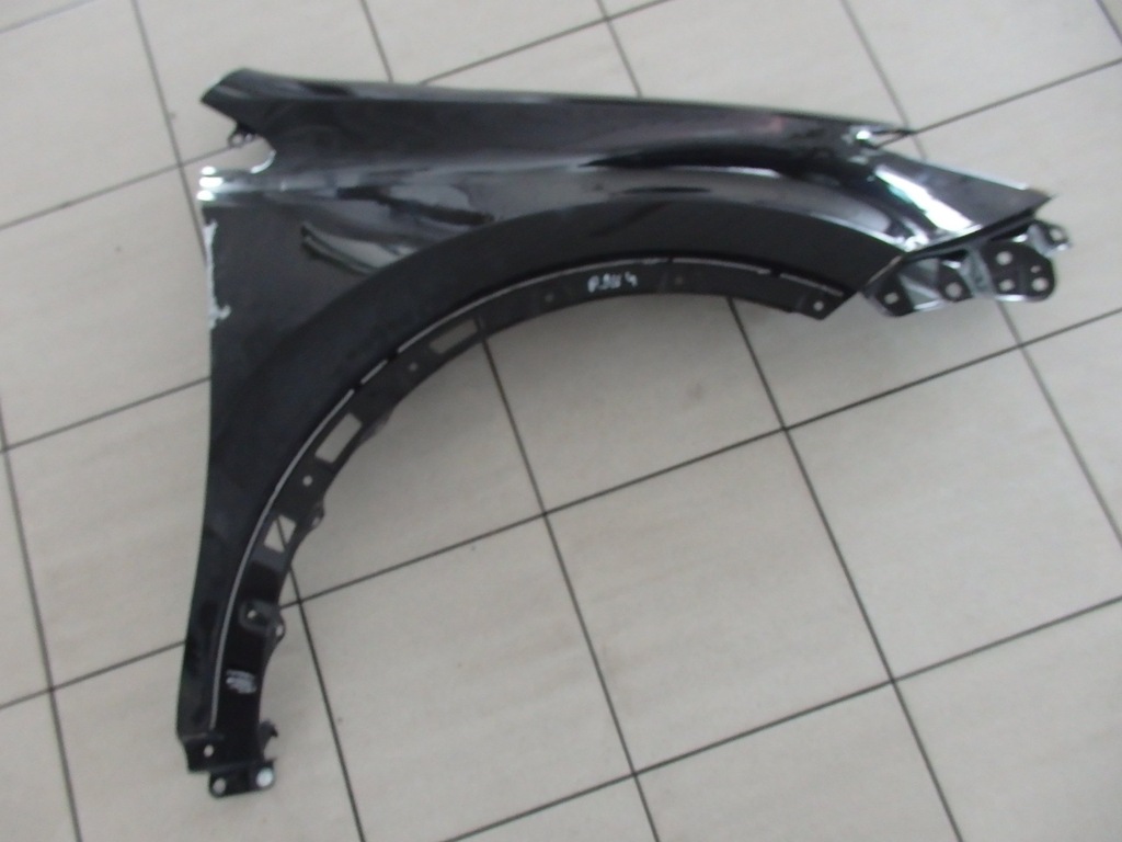 фото №1, Toyota rav4 13-16 2.0 d4d крила правий перед