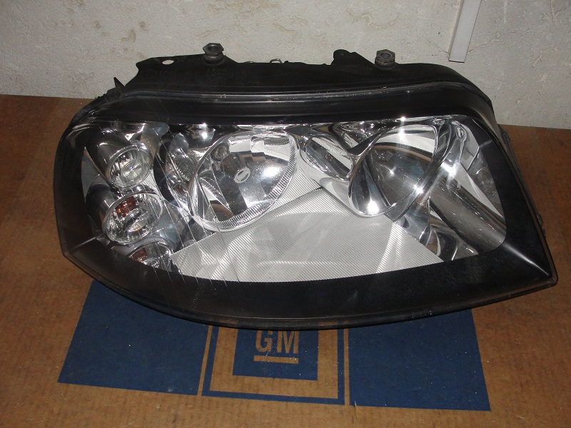 фото №1, Лампа правая правый перед передняя seat alhambra 00
