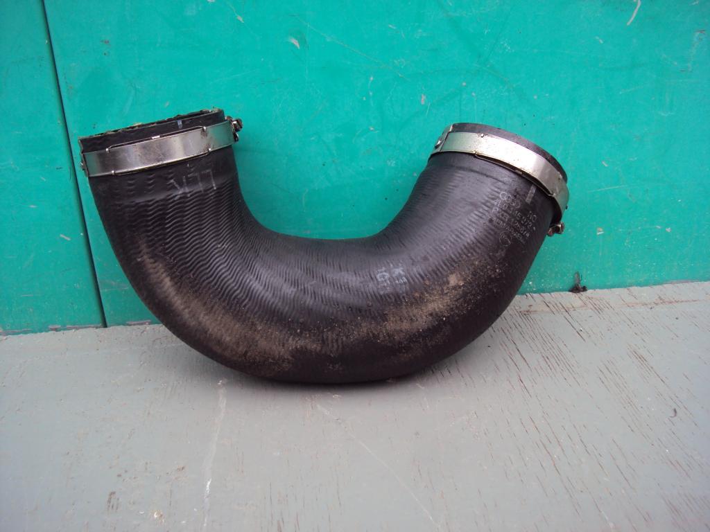 фото №1, Audi q7 3.0tdi 4l труба интеркулер wąż 4l0145072a