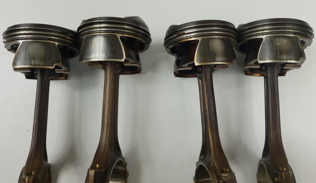 фото №3, Поршень + шатун audi a3 8p 2.0 fsi axw