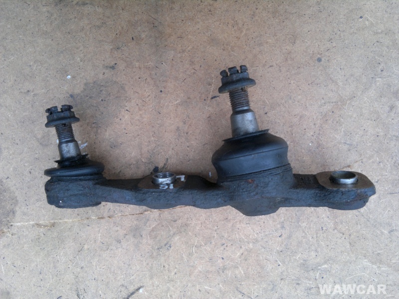 фото №2, Шаровая опора рычаг левый lexus is 220d is220d is250 06-