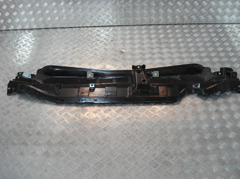 фото №1, Toyota avensis 2011 жабо металлический