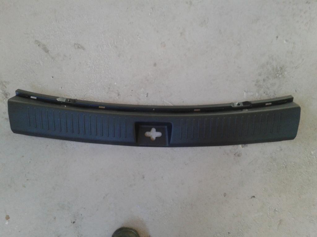 фото №1, Kia carens iv 2013-17r захист заглушка накладка поперечина na pas задній