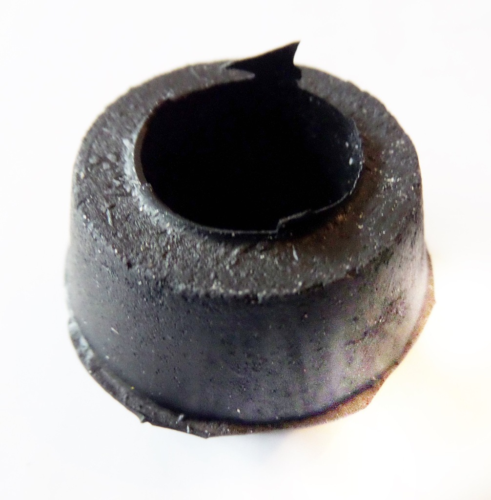 фото №1, Fiat оригінальний номер 814677 подушка з'єднувач стабілізатора перед