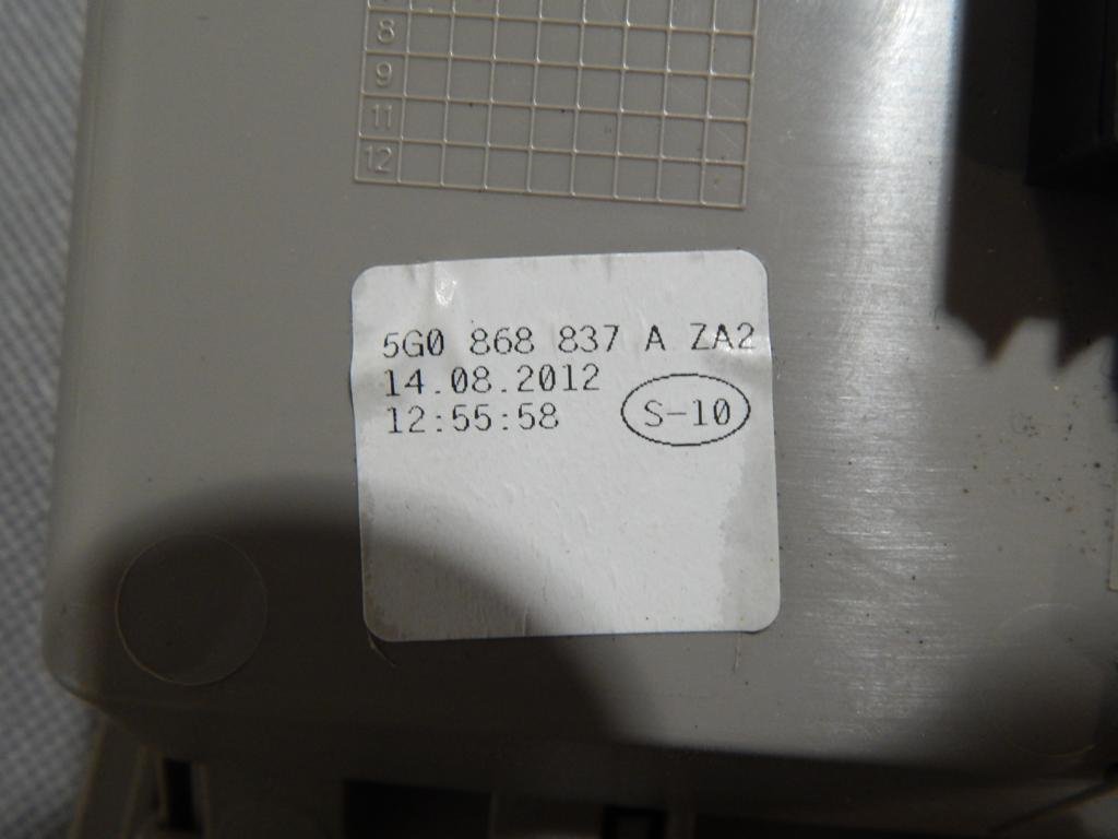 фото №5, Vw golf vii лампа салона кабины 5g0868837a