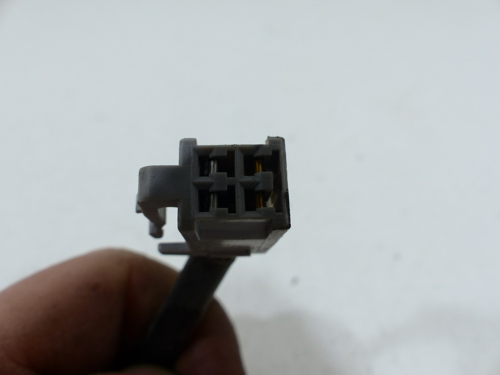 фото №3, Toyota corolla e12 датчик лямбда-зонд 89465-02080 2pin