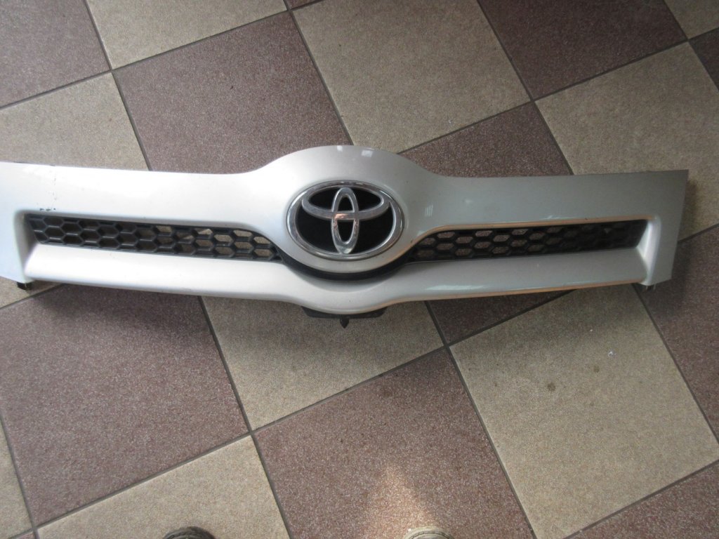 фото №1, Решётка радиатора решётка радиатора toyota corolla verso 07r