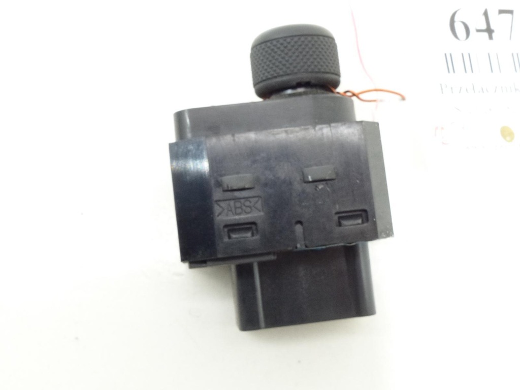 фото №4, Перемикач дзеркал 57l02271t suzuki kizashi