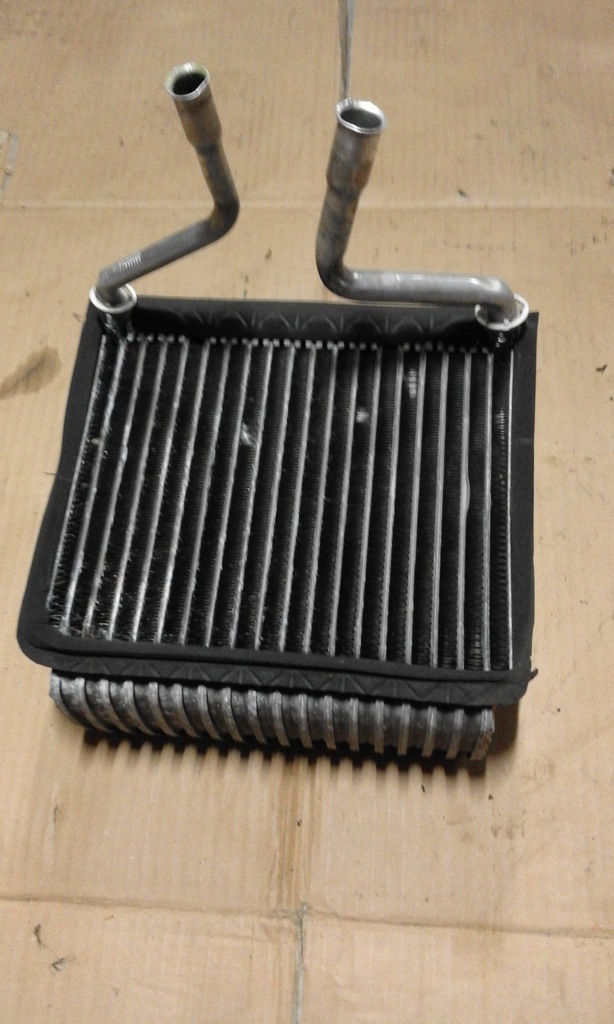 фото №1, Ford mondeo mk3 2.0 tdci радіатор кондиціонера