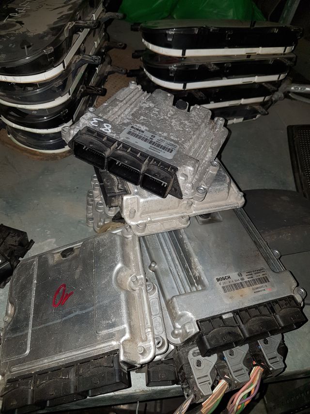 фото №5, Renault trafic бортовой компьютер 281010633 8200204834