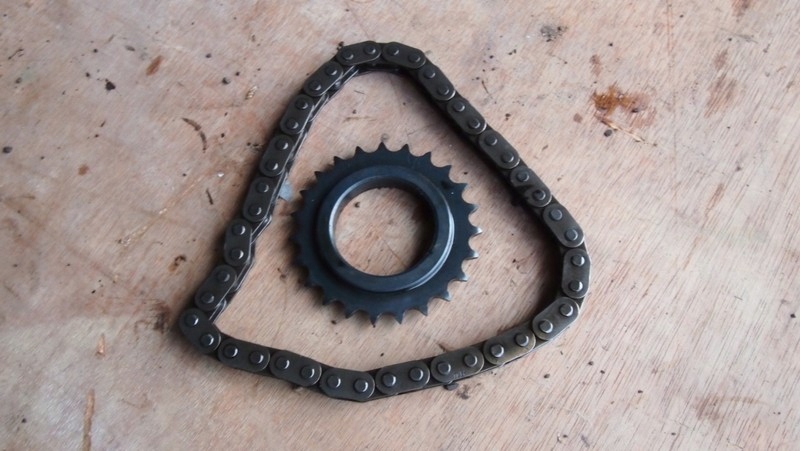 фото №13, Направляющая распределительного вала натяжитель trafic vivaro 2.0 dci