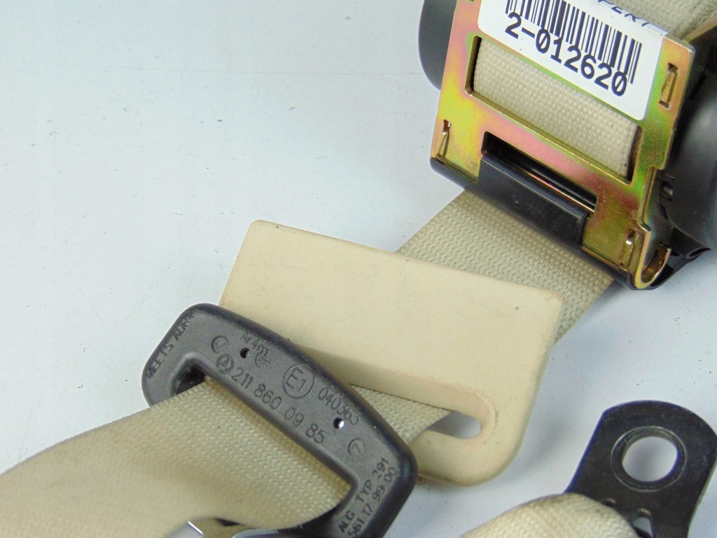 фото №3, Mercedes w211 sedan pas безопасности середина задняя