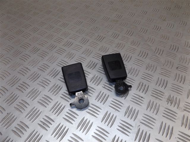 фото №1, Porsche panamera 970 клипса замок поперечина pas задняя