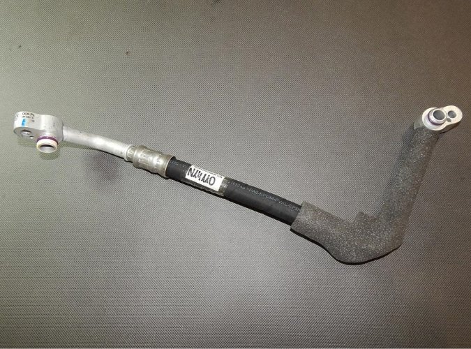 фото №1, Vw touareg 7p шланг кондиционера 7l0820730a