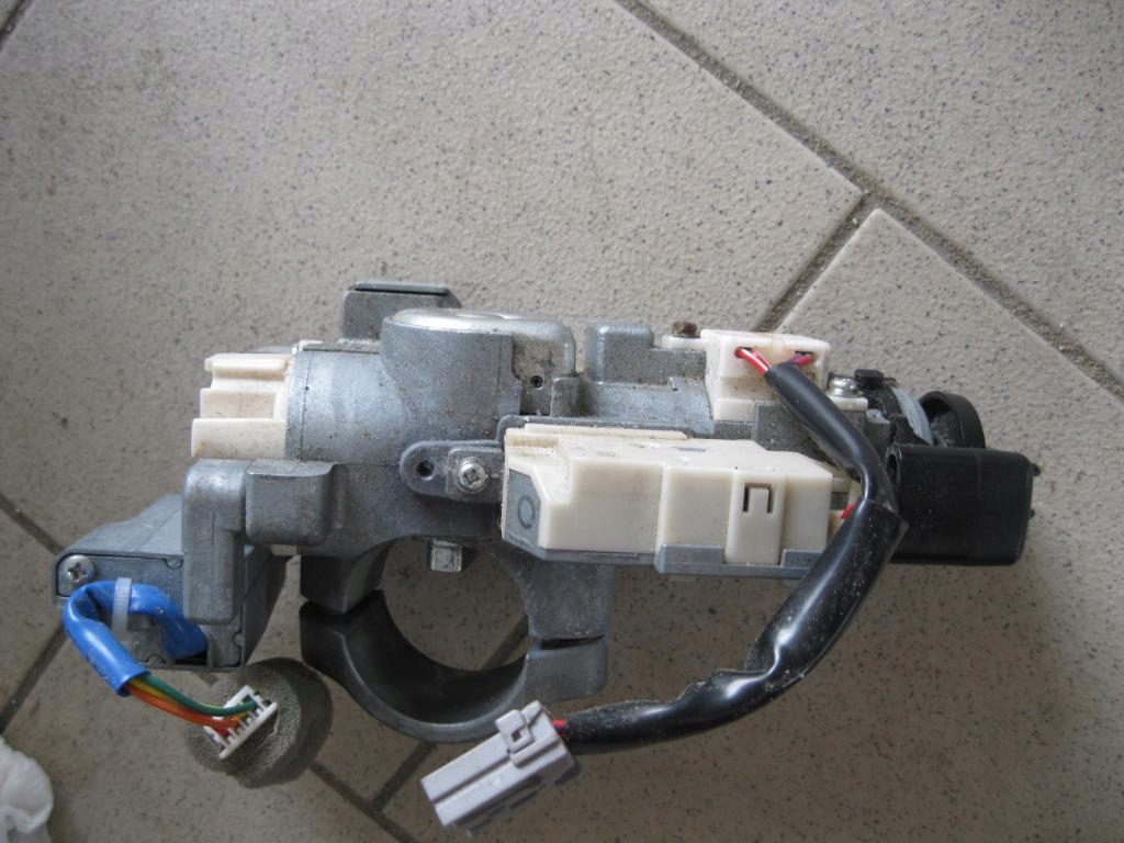 фото №1, Замок зажигания na бабочка nissan qashqai